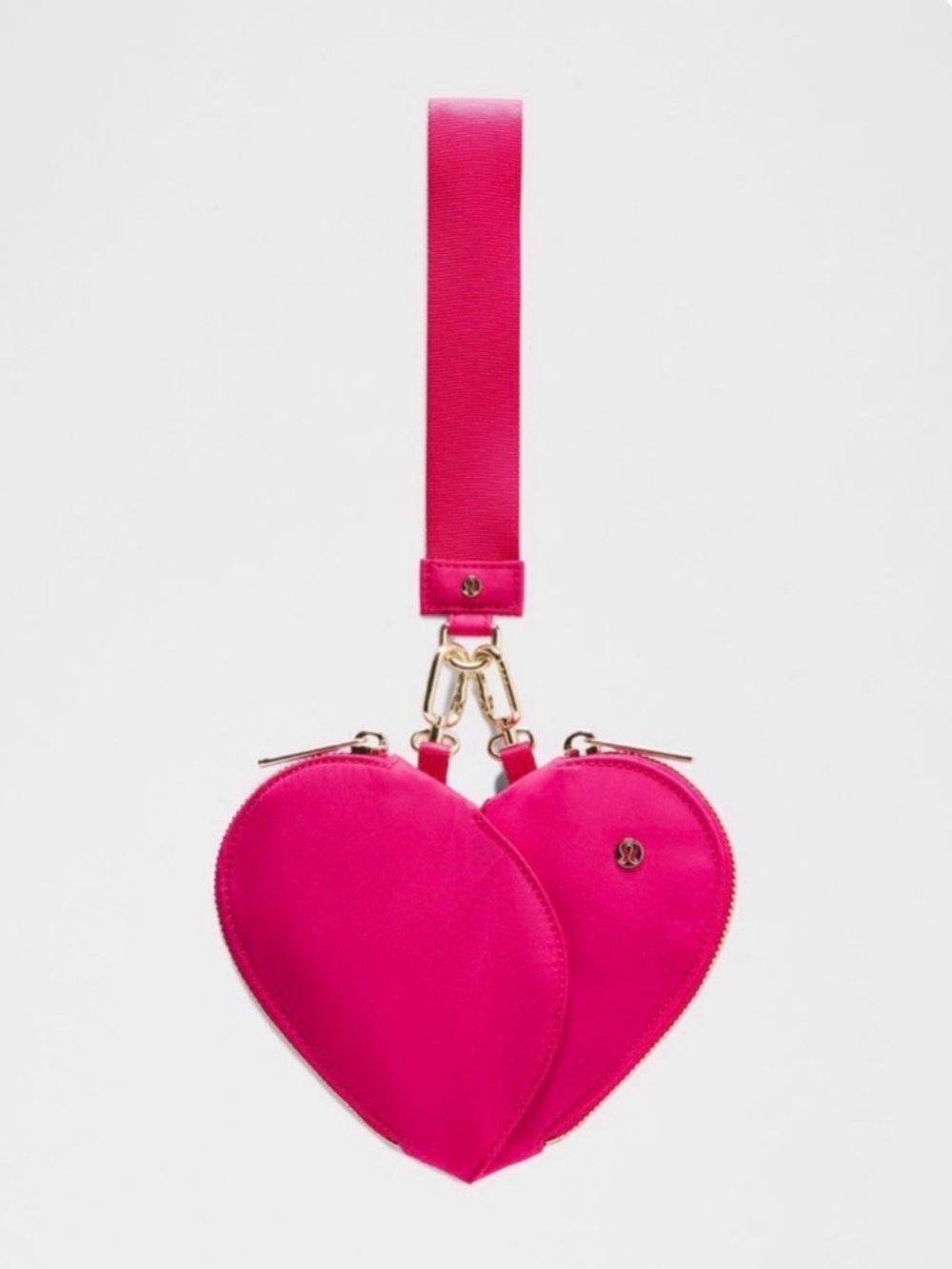 *NWT* Pink Heart Wristlet reg 80$
